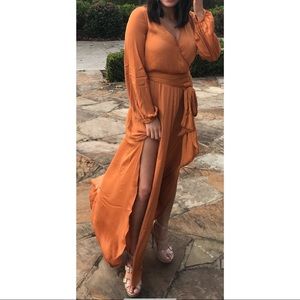 Size SMALL Auburn colored maxi